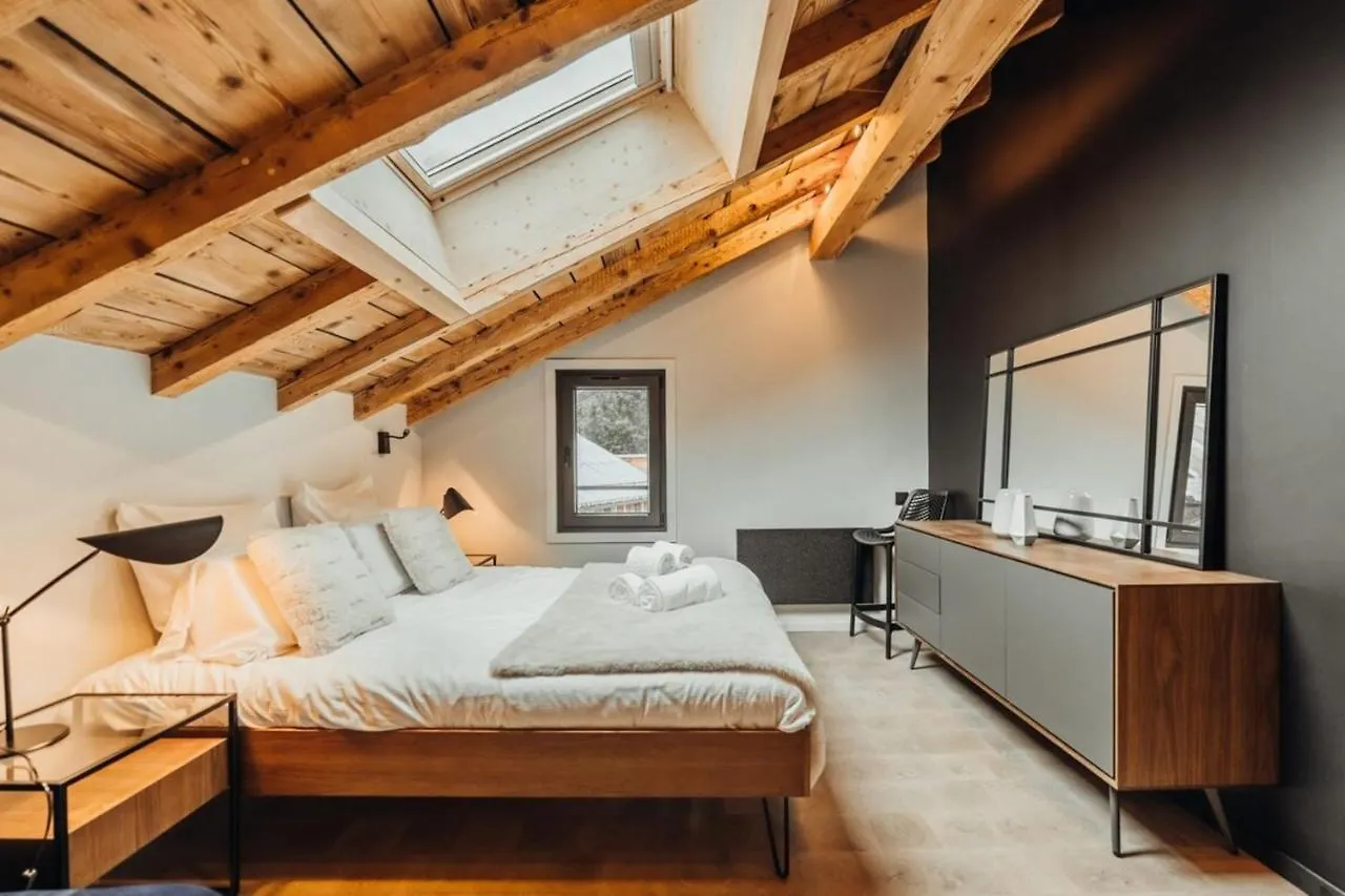 Apartment Luxurious 3-Bedroom Flat With Sauna And Garage Chamonix France